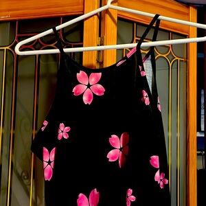 Black with pink flowers sundress super comfy. Size Medium